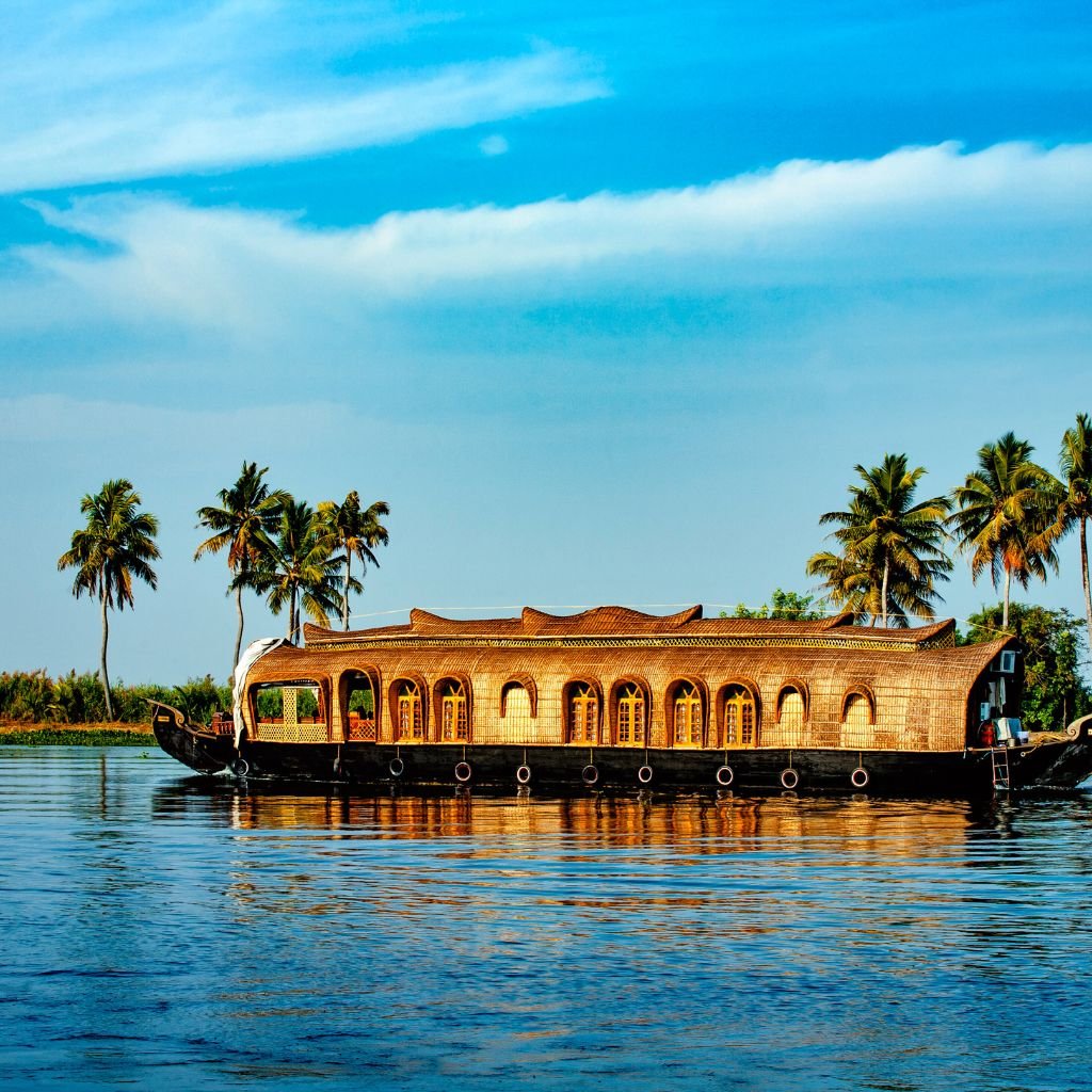 houseboat nileshwar